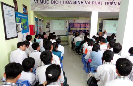 Ninh Thuan bildet Arbeitskräfte für Entwicklung von Atomstrom aus