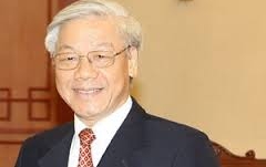 KPV-Generalsekretär Nguyen Phu Trong trifft Bürgermeister der laotischen Hauptstadt Vientiane