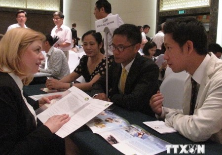 Eröffnung des Vietnam-Polen-Wirtschaftsforums