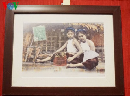 Ausstellung: Latz – Die Schönheit der traditionellen vietnamesischen Kleidung