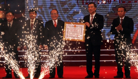 Parlamentspräsident nimmt an der Feier zum 65. Gründungstag der Provinz Vinh Phuc teil