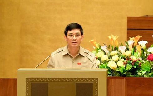 Abgeordnete hören Berichte über den Kampf gegen Kriminalität und  Korruption 2015