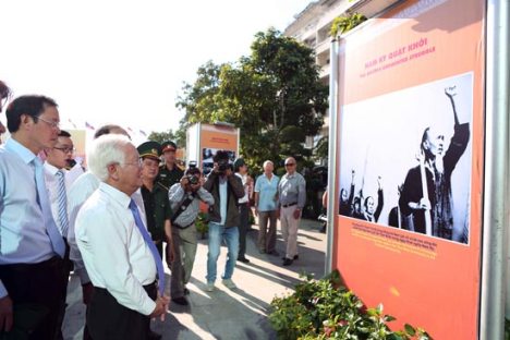 75. Jahrestag des Nam-Ky-Aufstands in Ho Chi Minh Stadt gefeiert