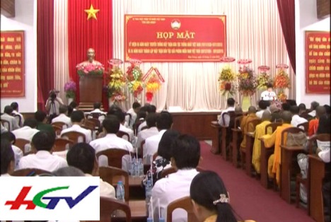 Feier zum 85. Jahrestag der Vaterländischen Front Vietnams