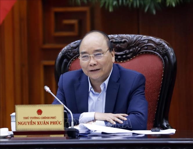 Premierminister Nguyen Xuan Phuc leitet Sitzung der Unterabteilung für Wirtschaft und Gesellschaft