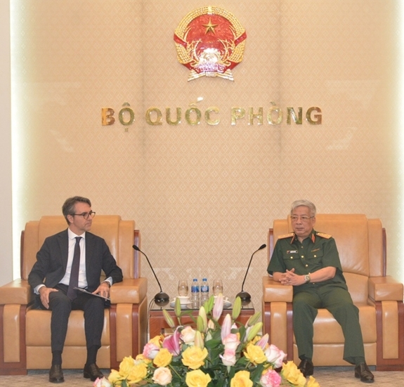 Vietnam legt großen Wert auf die Beziehungen im Verteidigungsbereich mit EU und Thailand