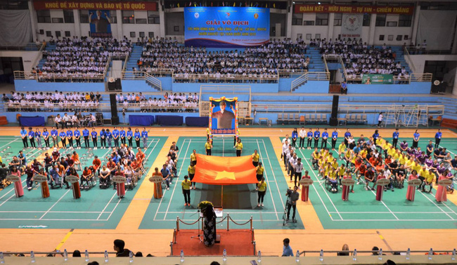 Eröffnung des Tischtennis-, Badminton-, Gewichtheben-, Schach- und Bocciaturniers der Behinderten