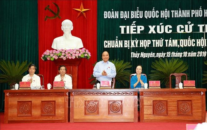 Premierminister Nguyen Xuan Phuc trifft Wähler in Hai Phong