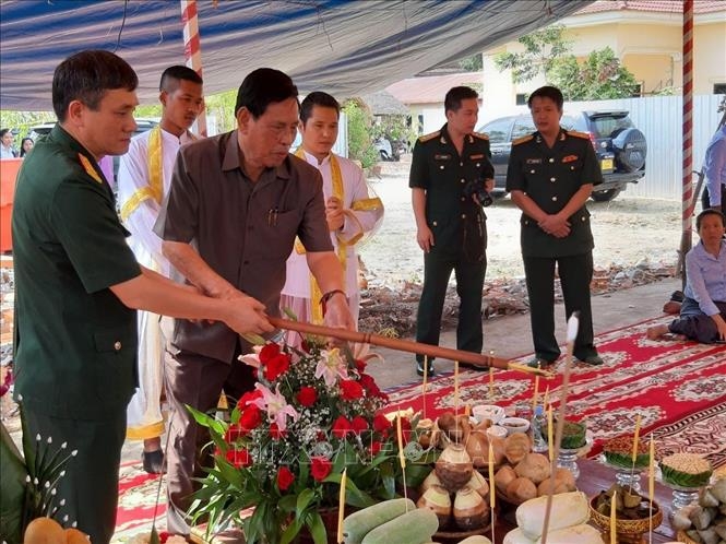 Baubeginn des Vietnam-Kambodscha-Freundschaftsdenkmals in der Provinz Kampong Speu