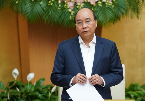Premierminister Nguyen Xuan Phuc: Trotz Schwierigkeiten sind die Wirtschaft und Gesellschaft stabil