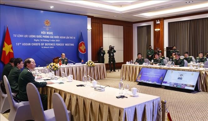 Vietnam verpflichtet sich zur verantwortungsvollen Beteiligung an der ASEAN-Verteidigungszusammenarbeit