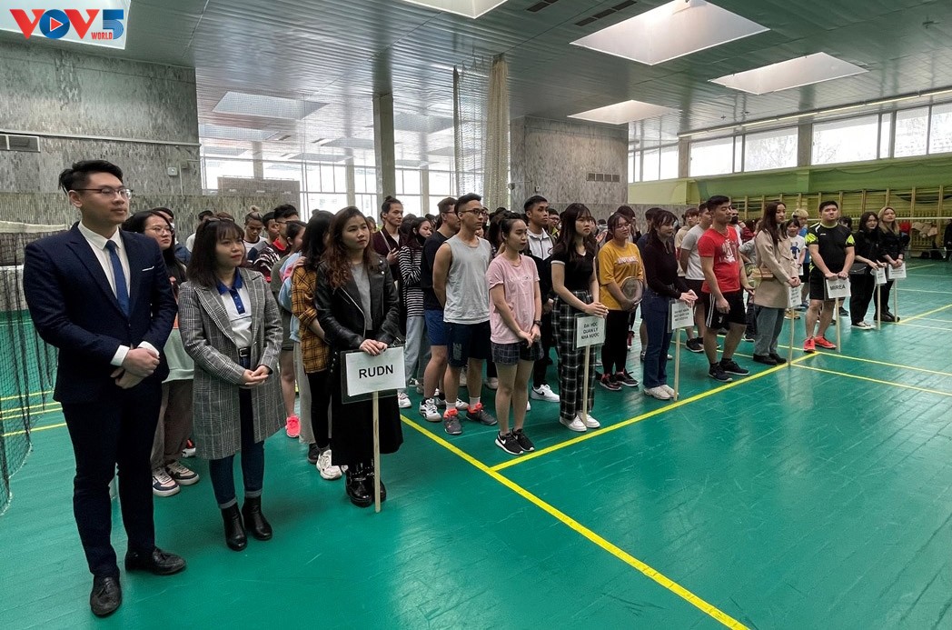 Vietnamesische Studenten in Russland organisieren Badminton-Turnier zum 90. Gründungstag der Jugendverbands