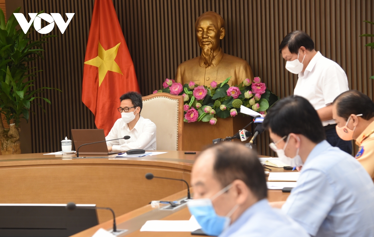 Vize-Premierminister Vu Duc Dam: Provinzen und Städten müssen Langstreckenfahrzeuge kontrollieren