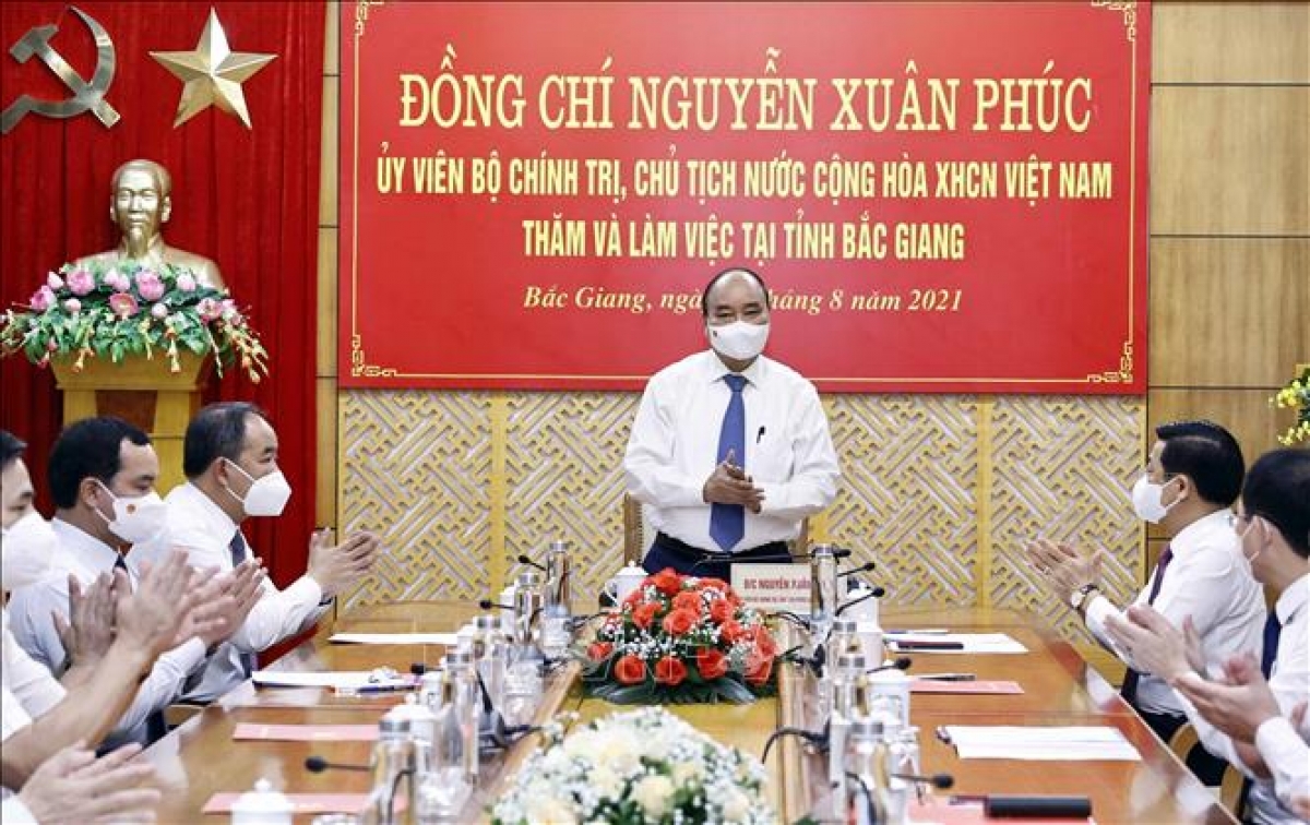 Provinz Bac Giang hat wertvolle Lektionen in der Prävention und Bekämpfung der Covid-19-Epidemie gezogen