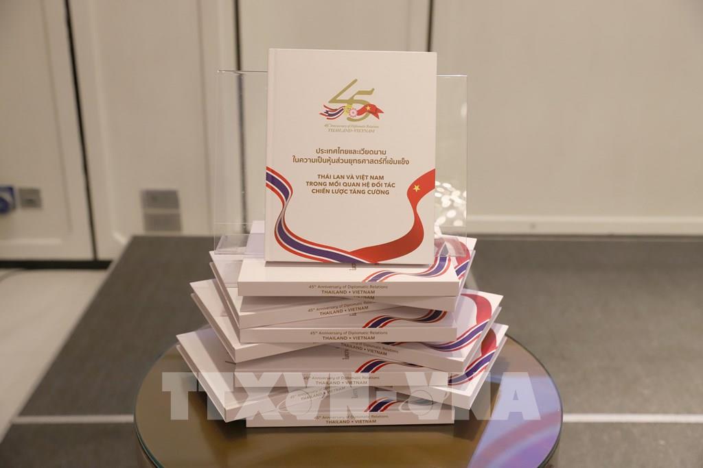 Veröffentlichung des Buches über Handel und Investition zwischen Vietnam und Thailand