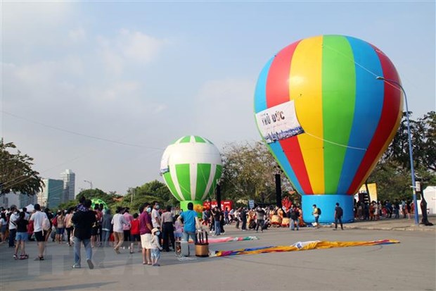Das erste Heißluftballon-Festival in Ho-Chi-Minh-Stadt