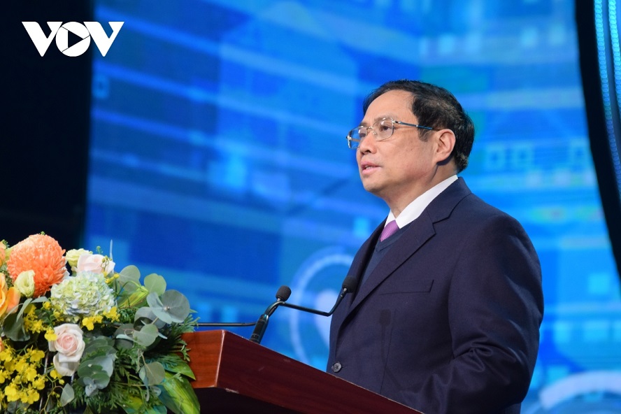 Premierminister Pham Minh Chinh: Die Pflege und der Schutz der Gesundheit der Bevölkerung sind oberste Priorität
