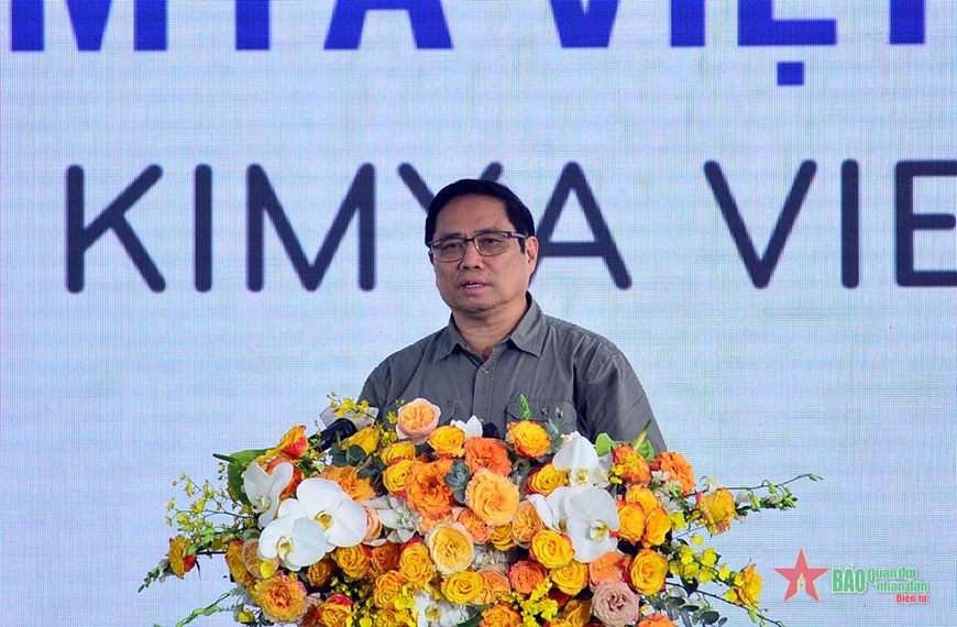 Premierminister Pham Minh Chinh ruft Investoren zur Unterstützung der Beziehungen zwischen Vietnam und anderen Ländern auf