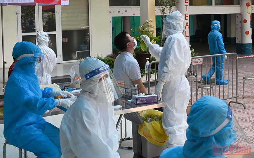 Anzahl neuer Covid-19-Fälle in Vietnam nimmt weiterhin stark ab