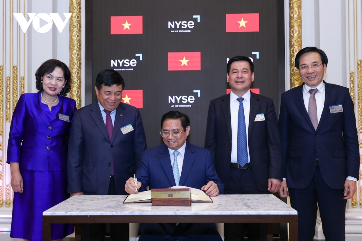 Premierminister Pham Minh Chinh besucht die größte Börse der Welt in New York