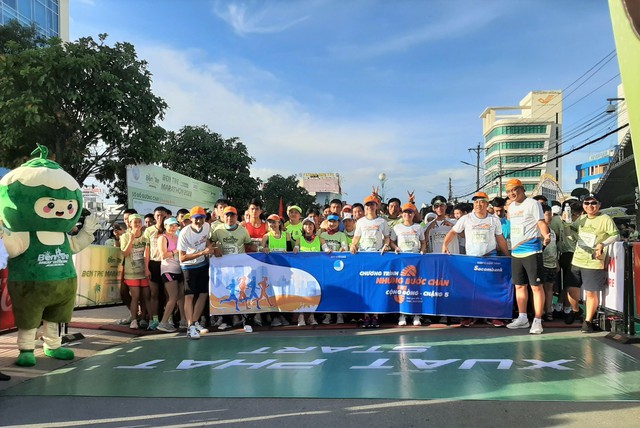 Ben Tre-Marathon 2022 mit der Teilnahme von mehr als 4000 Läufern
