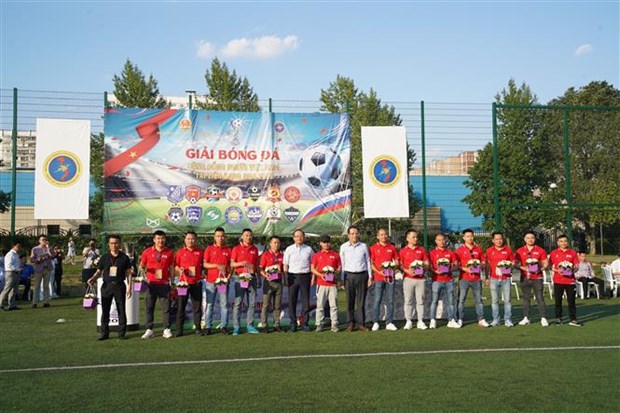 Eröffnung des Fußballturniers der vietnamesischen Gemeinschaft in Russland