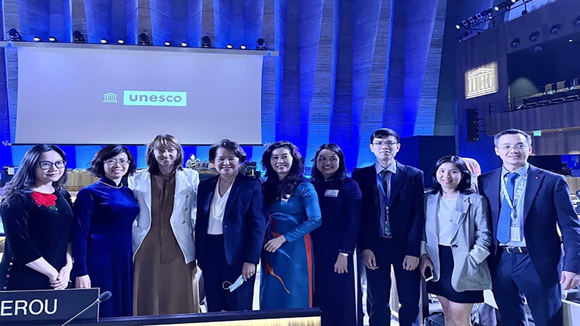Vietnam ist Mitglied des Zwischenstaatlichen Ausschusses der Konvention zum Schutz des immateriellen Kulturerbes