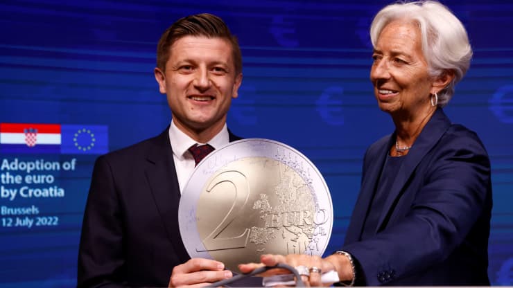 Kroatien tritt als 20. Land der Eurozone bei