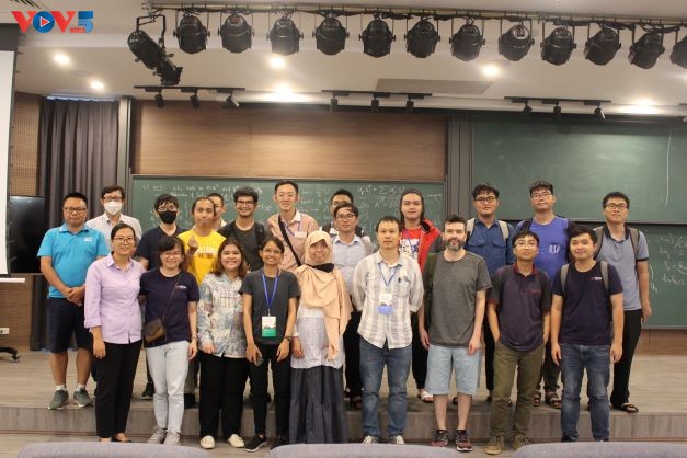 Trainingsmodell zur Förderung junger Mathematiktalente in Vietnam