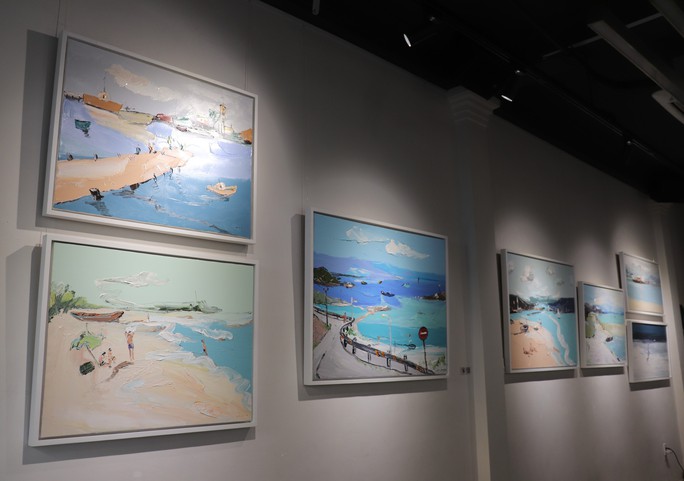 Erinnerungen durch die Ausstellung „Heimat” des Malers Nguyen Van Tung