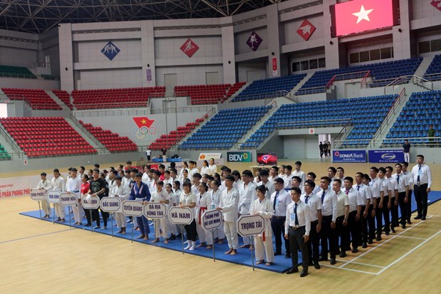 Mehr als 200 Sportler nehmen an der nationalen Junioren-Jujitsu-Meisterschaft teil