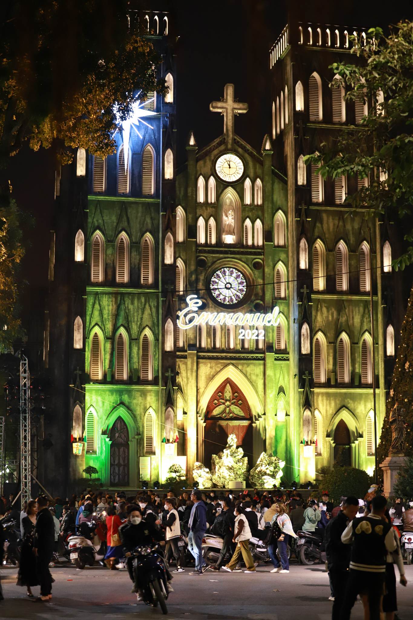 Vietnamesen feiern das Weihnachtsfest