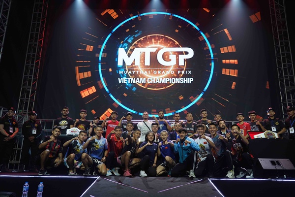 Viele internationale Boxer nehmen am Muay Thai-Turnier in Ho-Chi-Minh-Stadt teil