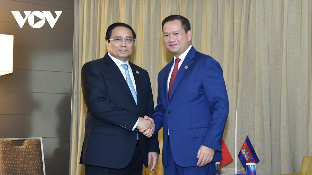 Premierminister Pham Minh Chinh trifft den kambodschanischen Premierminister in Australien