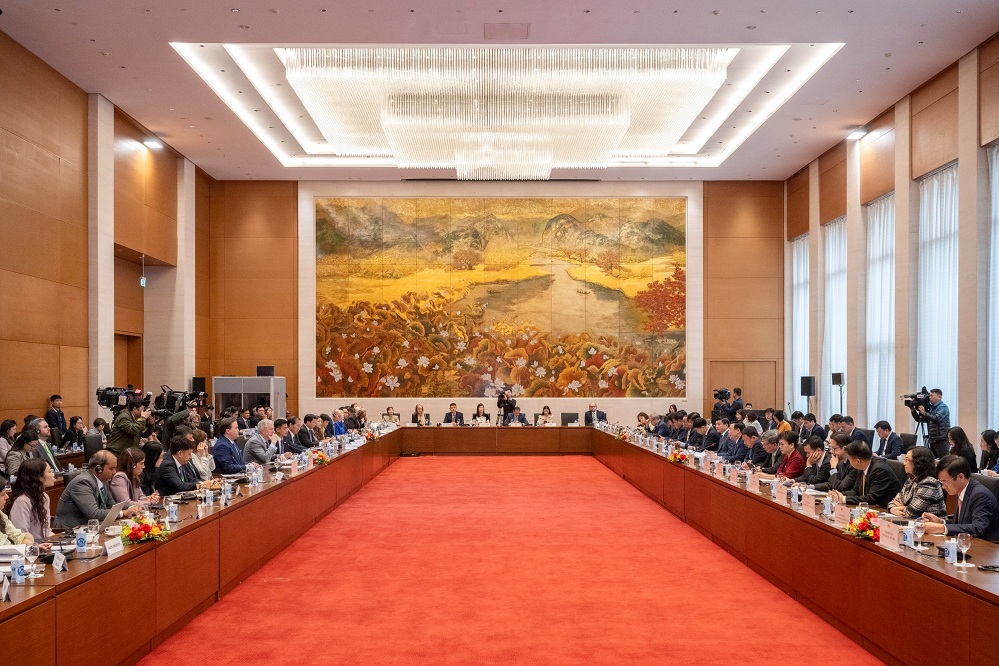 Parlamentspräsident empfängt Unternehmensdelegation des US-ASEAN-Unternehmensrats