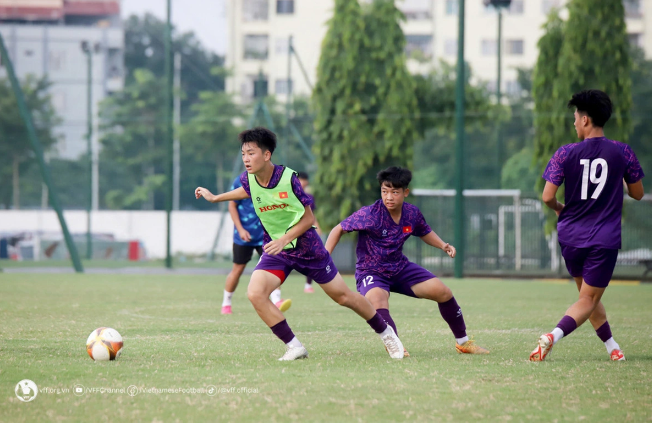 Die vietnamesische U16-Fußballmannschaft hat Freundschaftsspiele gegen Japan, Usbekistan und China