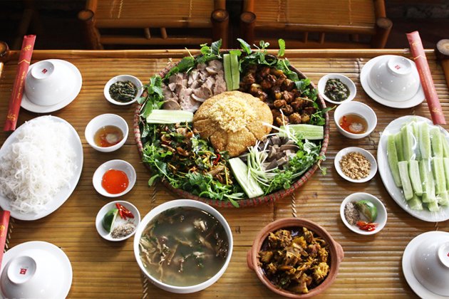 특색 있는 ‘만’돼지 음식 맛 보기