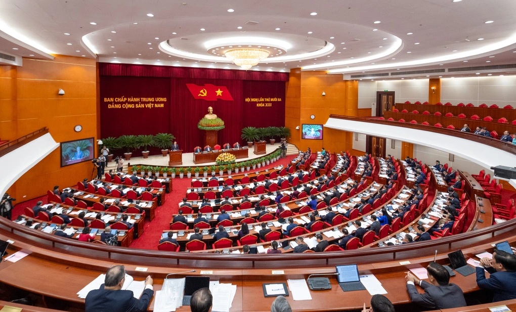 제15대 국회 10차 회의: 국제조약법 일부 개정·보완을 위해 심의 착수