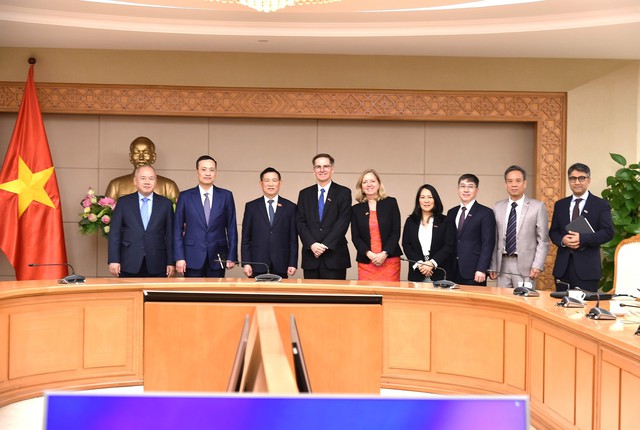 호 득 퍽 부총리, 세계은행 부총재 접견