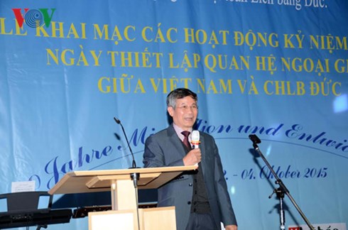 cong dong nguoi viet to chuc ky niem 40 nam quan he viet – duc hinh 0