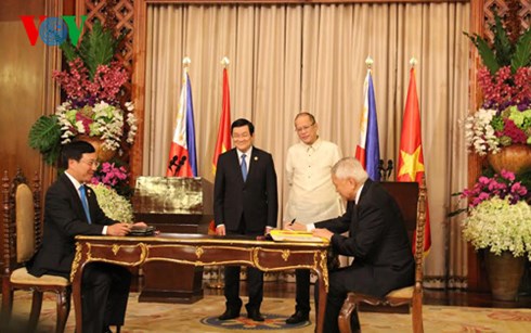 tuyen bo chung thiet lap quan he doi tac chien luoc vn-philippines hinh 0