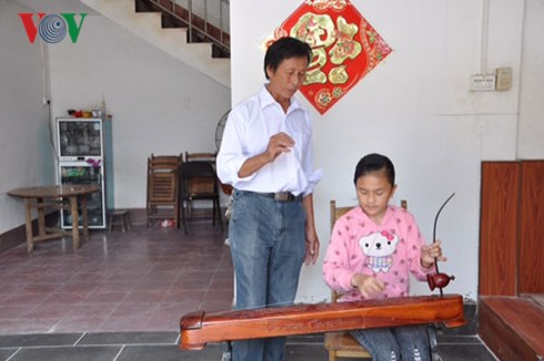 thanh thot tieng dan bau tren dat trung hoa hinh 2