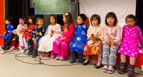 tet nguyen dan cua hoi gia dinh viet nam tai na uy hinh 2