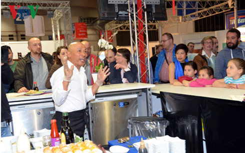 nguoi viet o duc "banh truong" tren linh vuc am thuc hinh 0