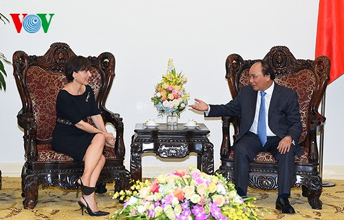 thủ tướng nguyễn xuân phúc tiếp đại sứ italia hình 1 thu tuong nguyen xuan phuc tiep dai su italia hinh 1