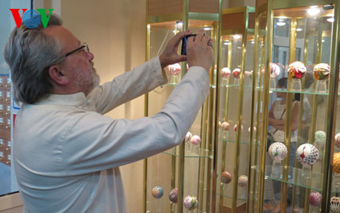 tinh yeu voi bo mon nghe thuat temari cua co gai viet tai nga hinh 5