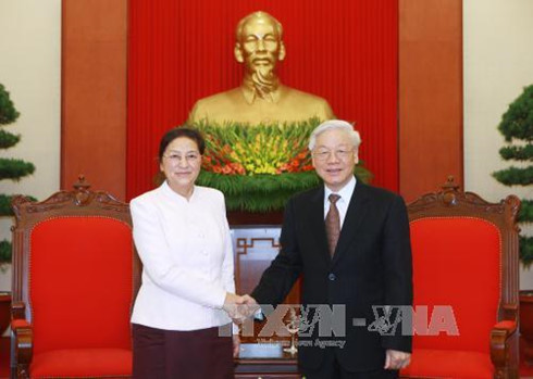 tong bi thu viet nam ung ho manh me cong cuoc doi moi cua lao hinh 1
