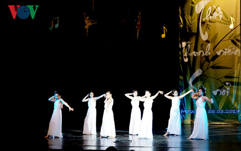 giao luu nghe thuat "thoi thanh nien soi noi" tai nga hinh 5