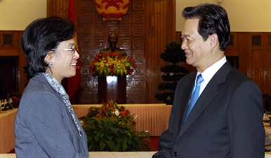 Premier und Managementdirektorin der Weltbankgruppe beraten Wirtschaftspolitik