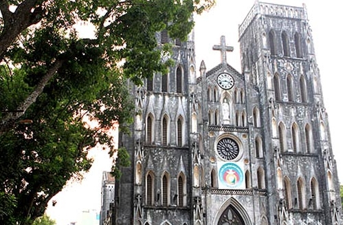 Die Hanoier Kathedrale - ein altertümliches Bauwerk der Hauptstadt